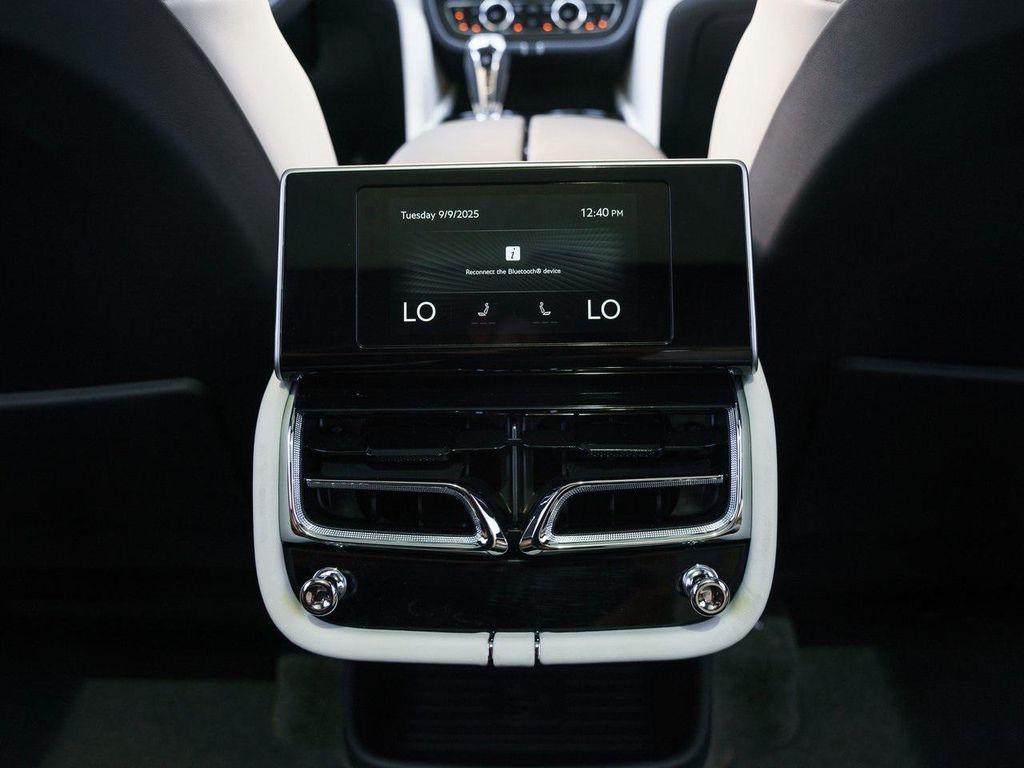 new 2025 Bentley Bentayga car, priced at $281,095