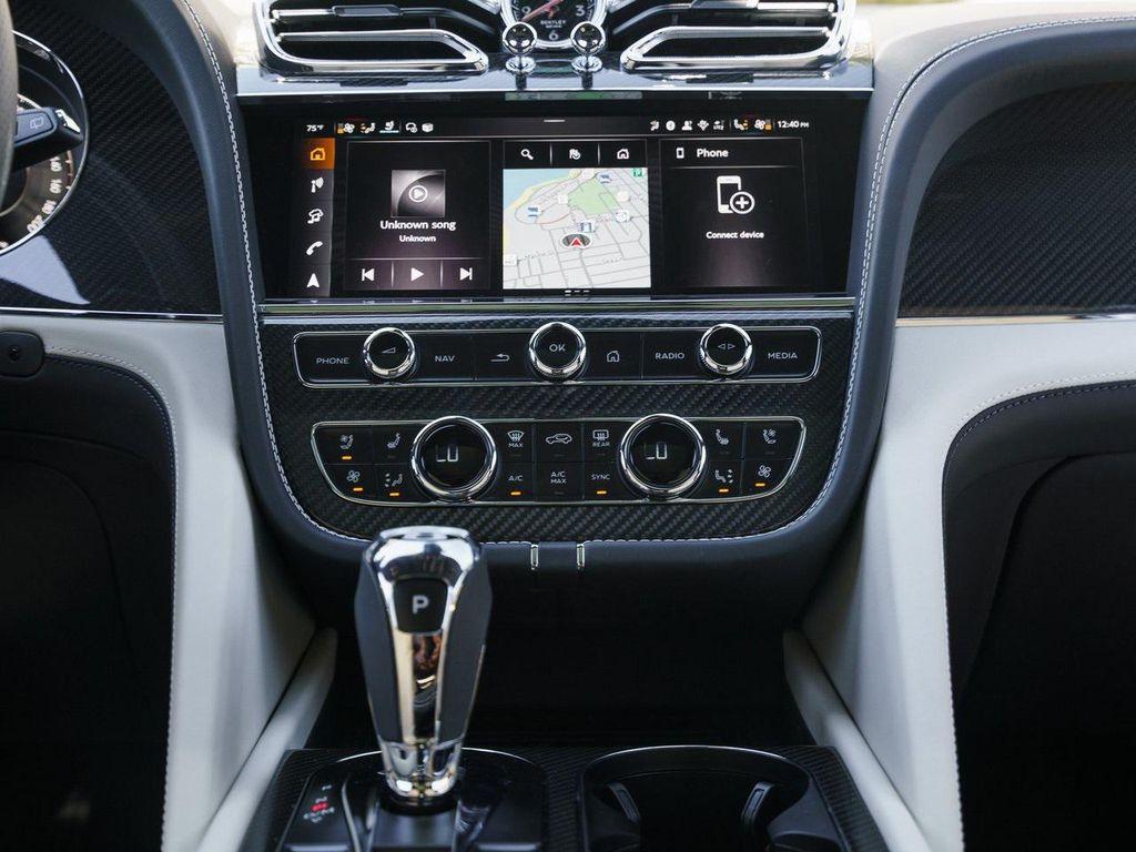 new 2025 Bentley Bentayga car, priced at $281,095