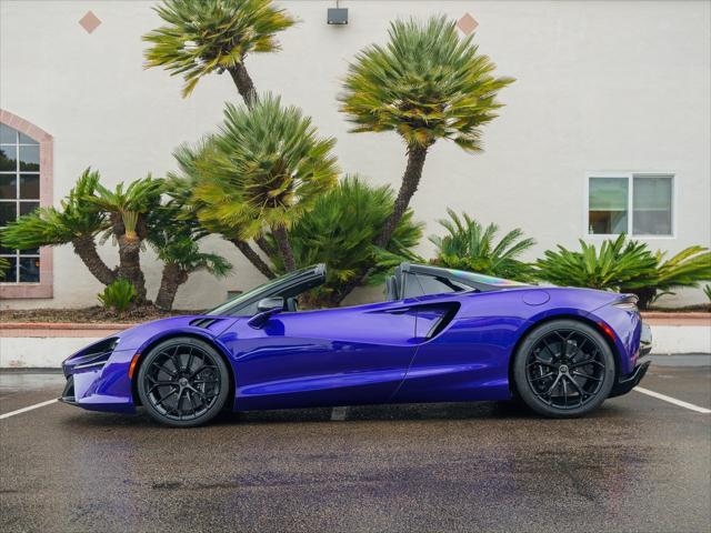 new 2025 McLaren Artura car, priced at $332,048