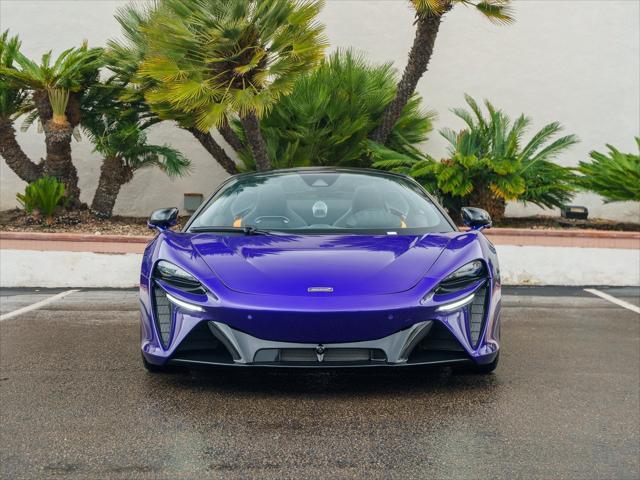 new 2025 McLaren Artura car, priced at $332,048