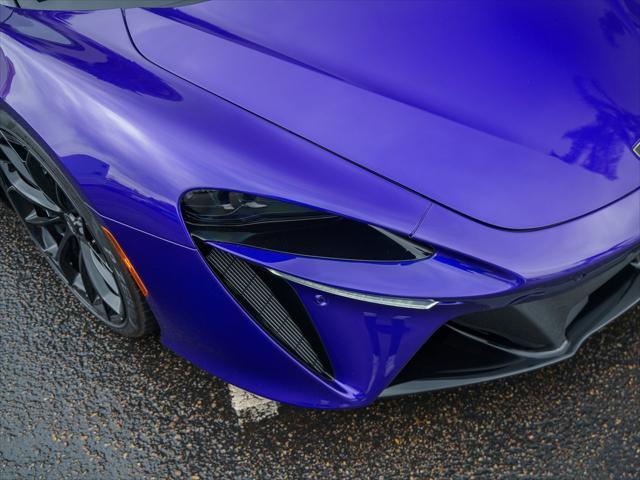 new 2025 McLaren Artura car, priced at $332,048