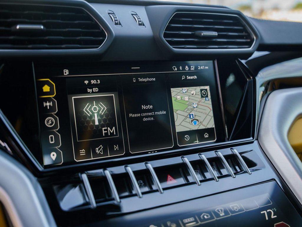 used 2024 Lamborghini Urus car, priced at $273,000