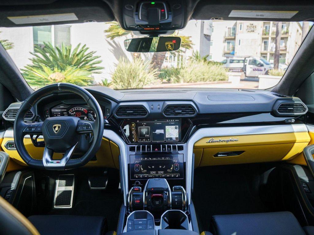 used 2024 Lamborghini Urus car, priced at $273,000