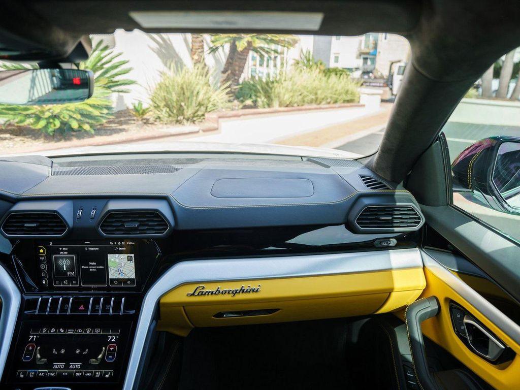 used 2024 Lamborghini Urus car, priced at $273,000
