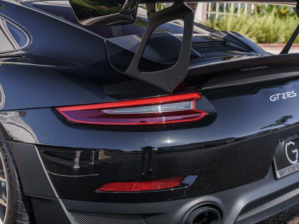 used 2018 Porsche 911 car