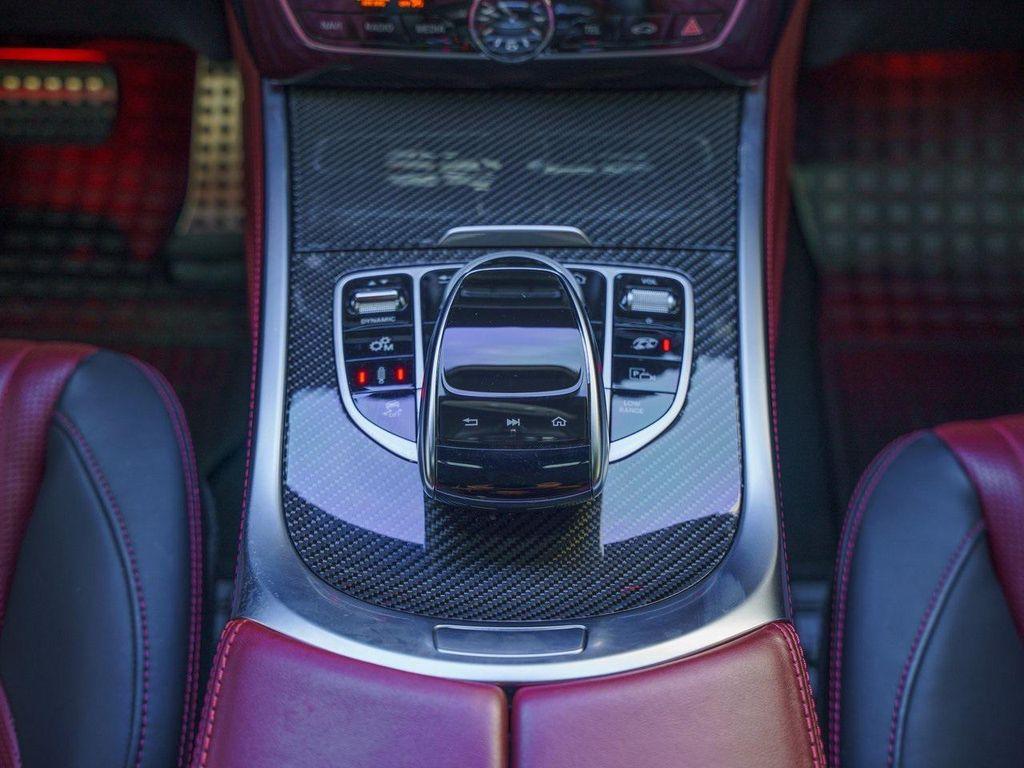 used 2022 Mercedes-Benz AMG G 63 car, priced at $167,786