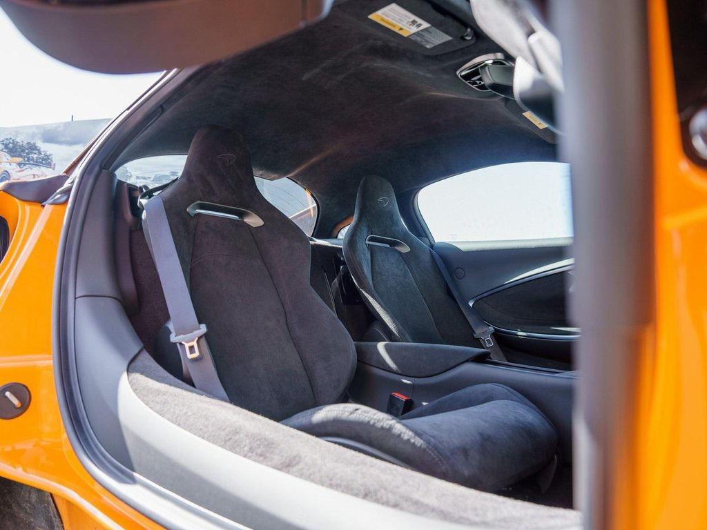 used 2025 McLaren Artura car, priced at $249,995