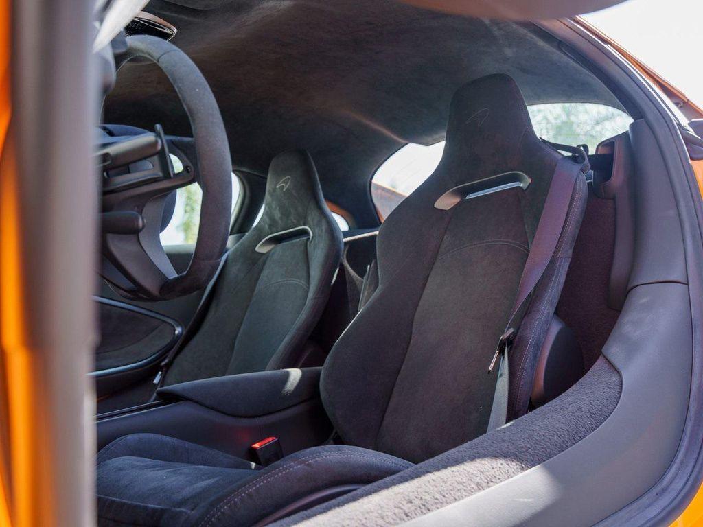 used 2025 McLaren Artura car, priced at $249,995