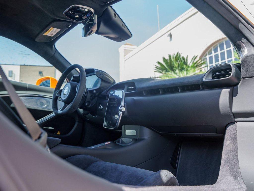 used 2025 McLaren Artura car, priced at $249,995