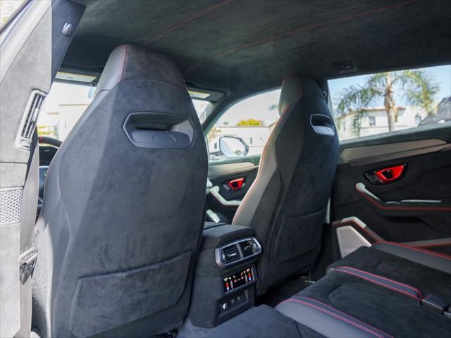 used 2023 Lamborghini Urus car, priced at $294,995