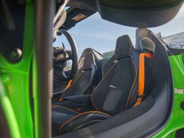 new 2025 McLaren Artura car, priced at $317,040