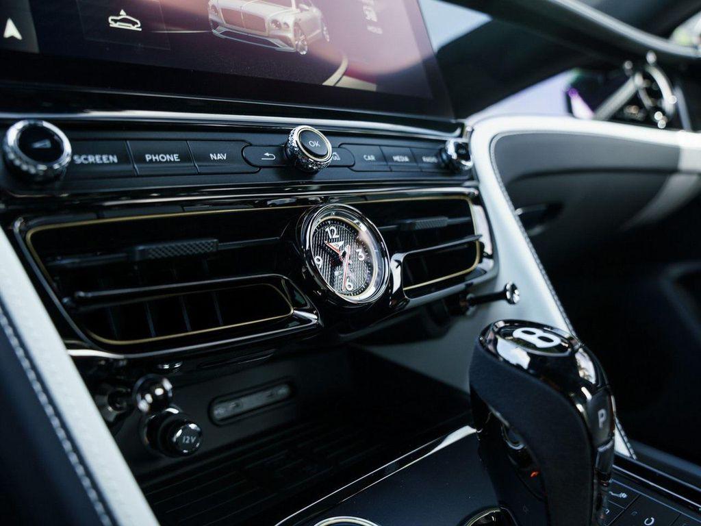 new 2025 Bentley Flying Spur car, priced at $308,730