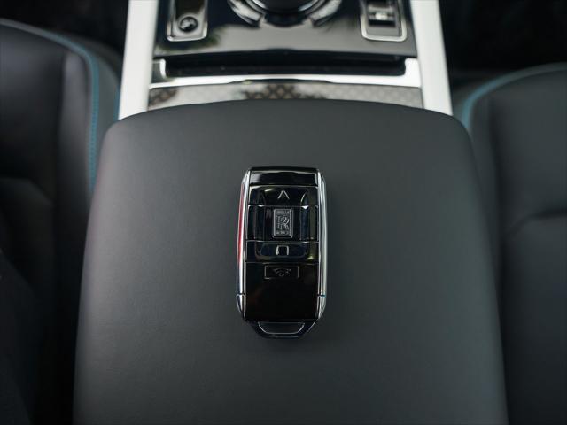 new 2025 Rolls-Royce Spectre car, priced at $564,250