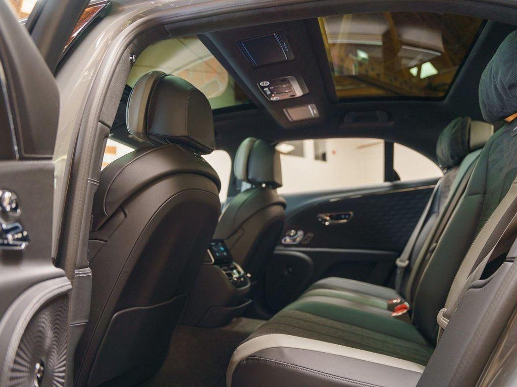 new 2025 Bentley Flying Spur car, priced at $315,365