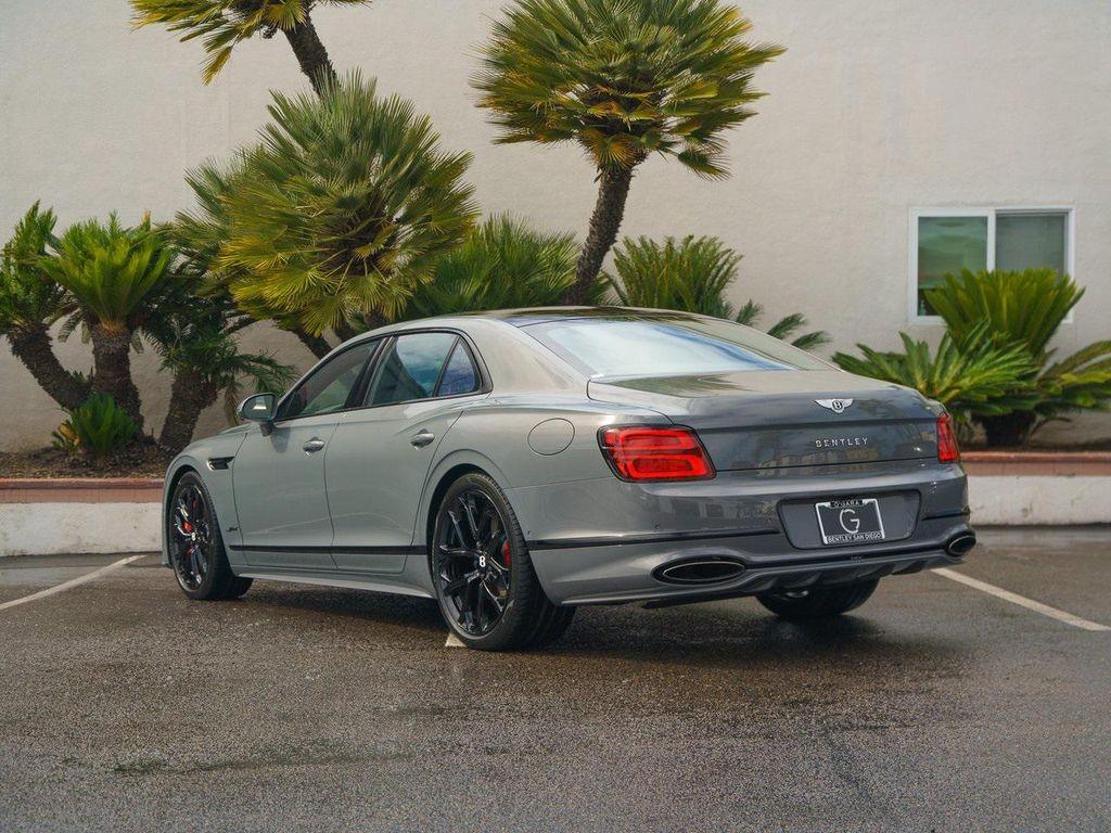 new 2025 Bentley Flying Spur car, priced at $315,365