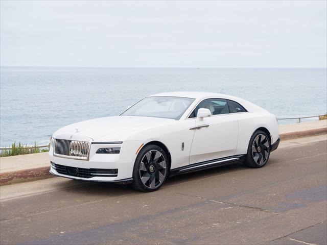 new 2025 Rolls-Royce Spectre car, priced at $504,725