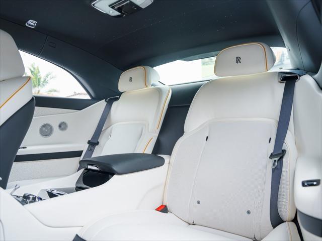 new 2025 Rolls-Royce Spectre car, priced at $504,725