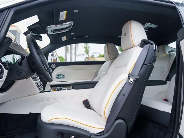 new 2025 Rolls-Royce Spectre car, priced at $504,725