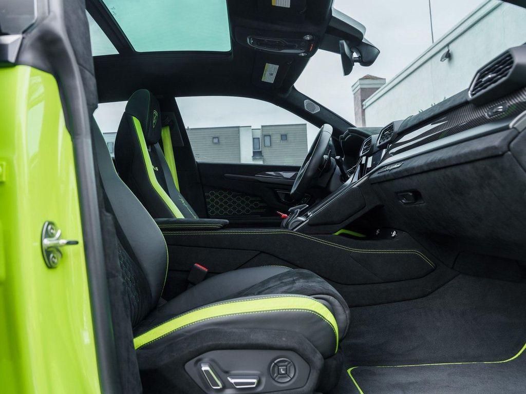 used 2024 Lamborghini Urus car, priced at $295,995