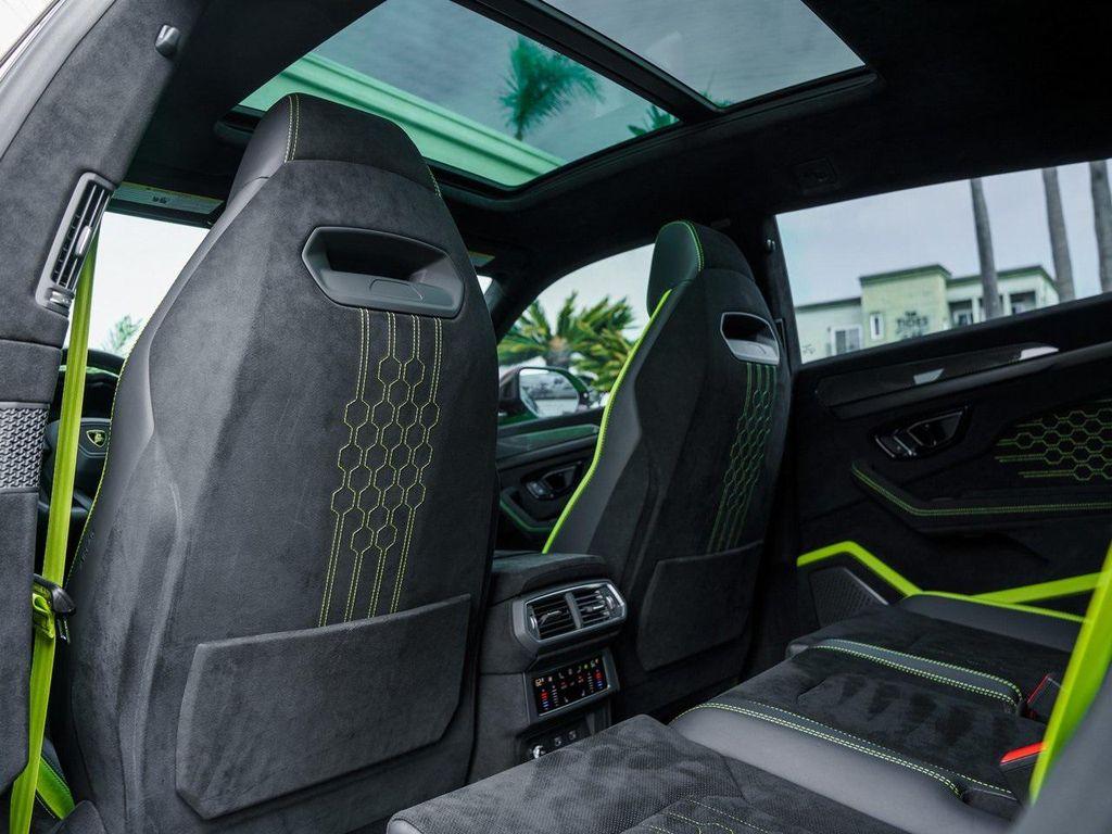 used 2024 Lamborghini Urus car, priced at $295,995