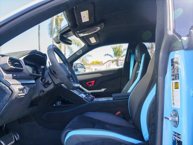 used 2024 Lamborghini Urus car, priced at $312,240