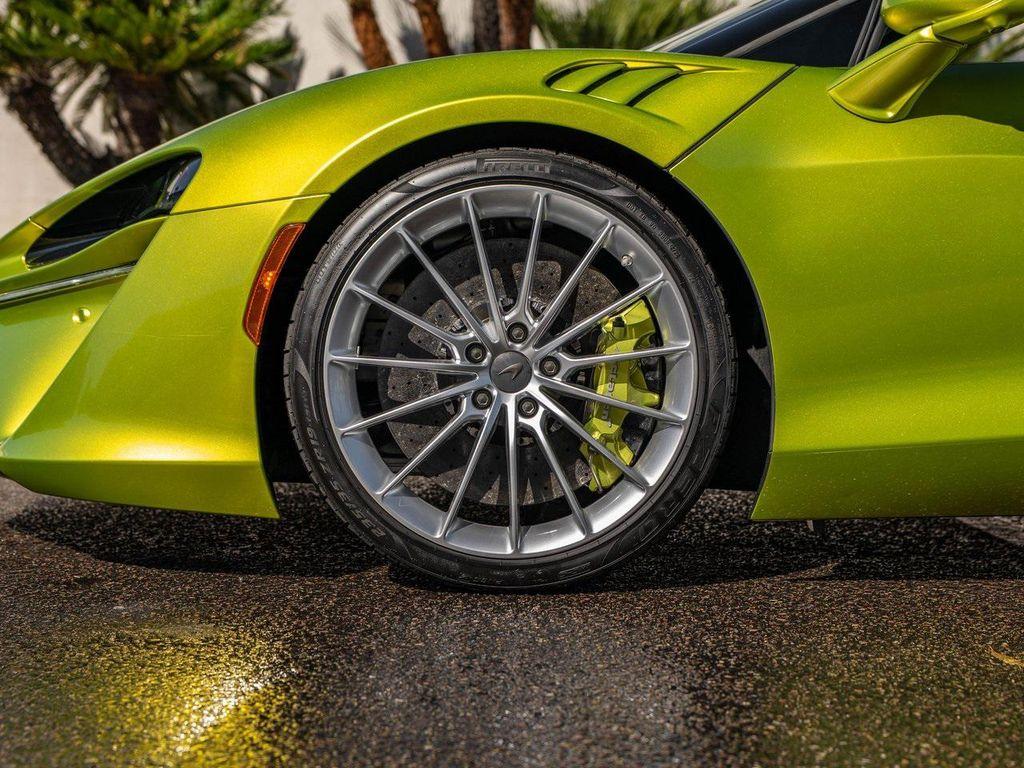 used 2025 McLaren Artura car, priced at $249,995