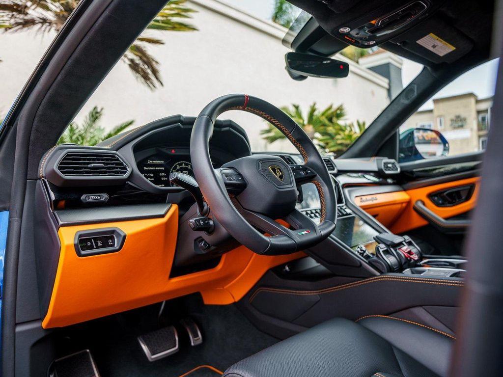 used 2024 Lamborghini Urus car, priced at $256,988