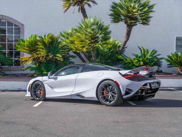 new 2024 McLaren 750S car, priced at $402,190