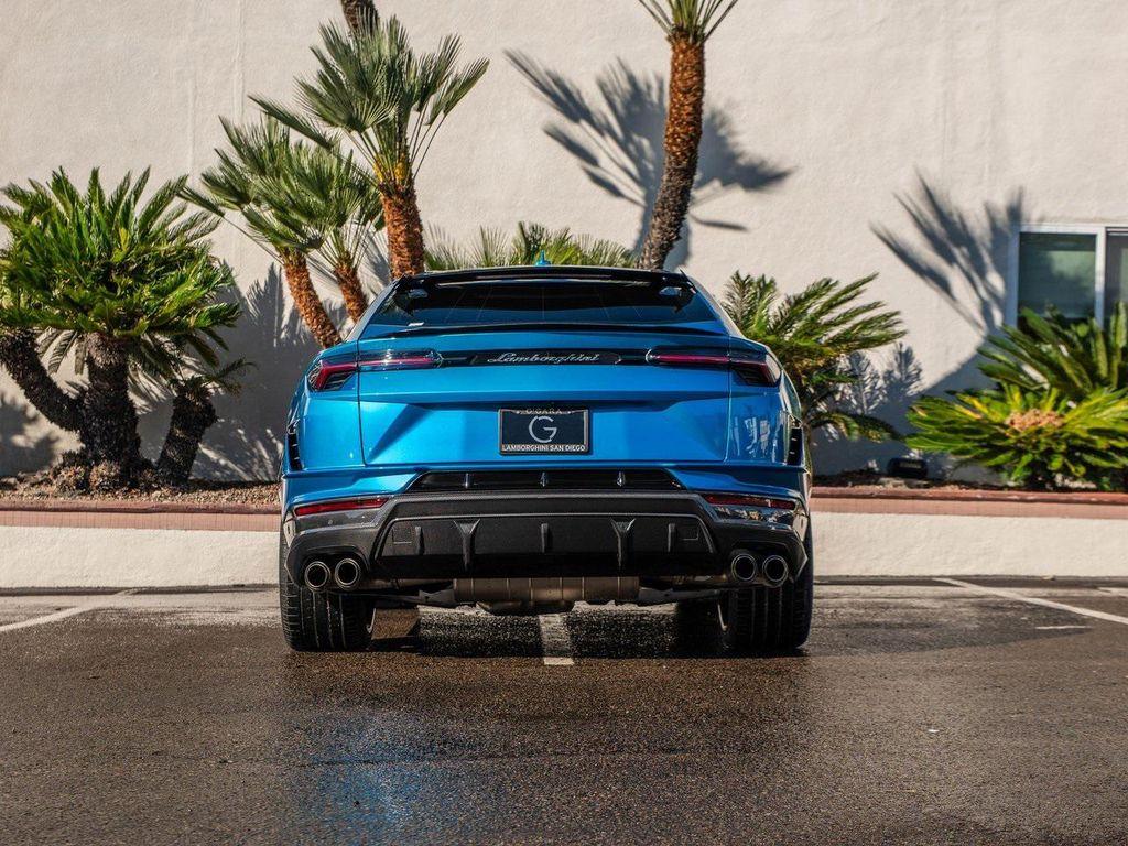 used 2023 Lamborghini Urus car, priced at $289,995