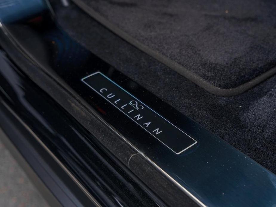new 2024 Rolls-Royce Cullinan car, priced at $501,625
