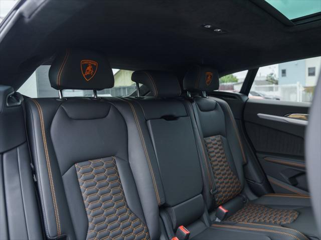 used 2021 Lamborghini Urus car, priced at $213,696