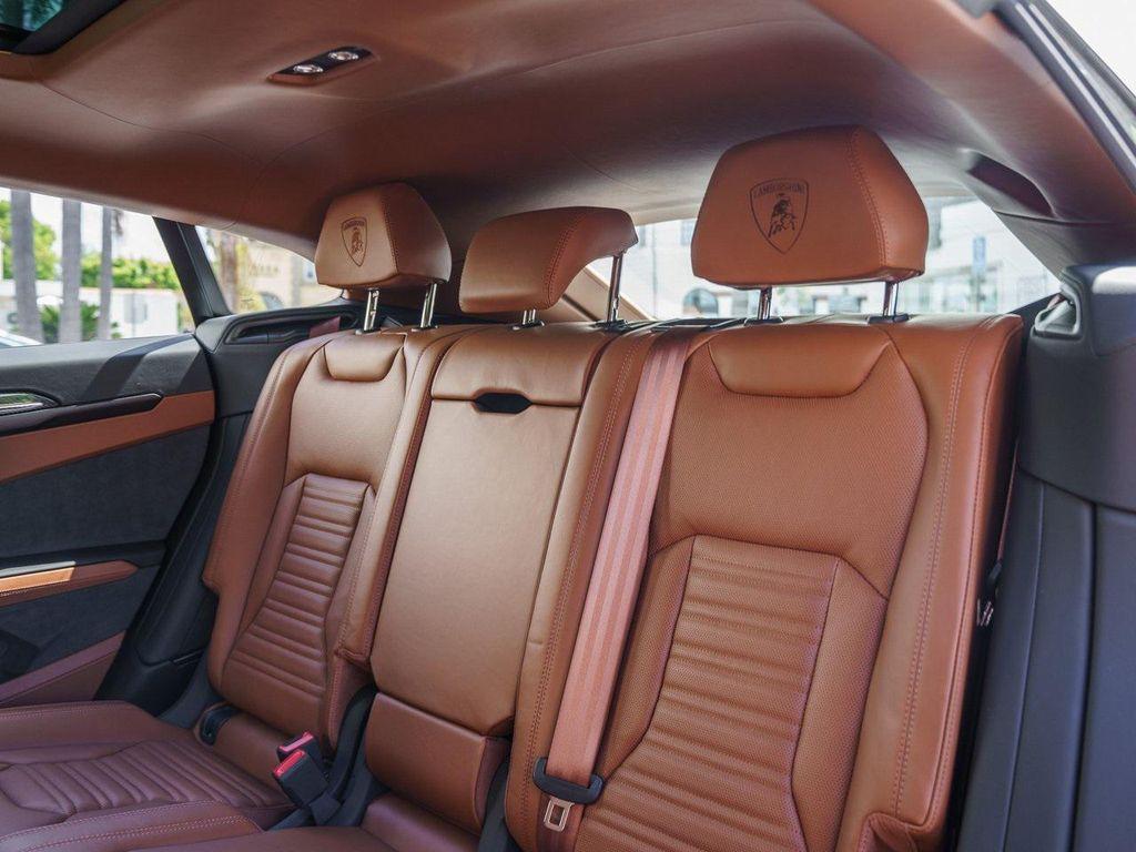 new 2025 Lamborghini Urus car, priced at $358,227