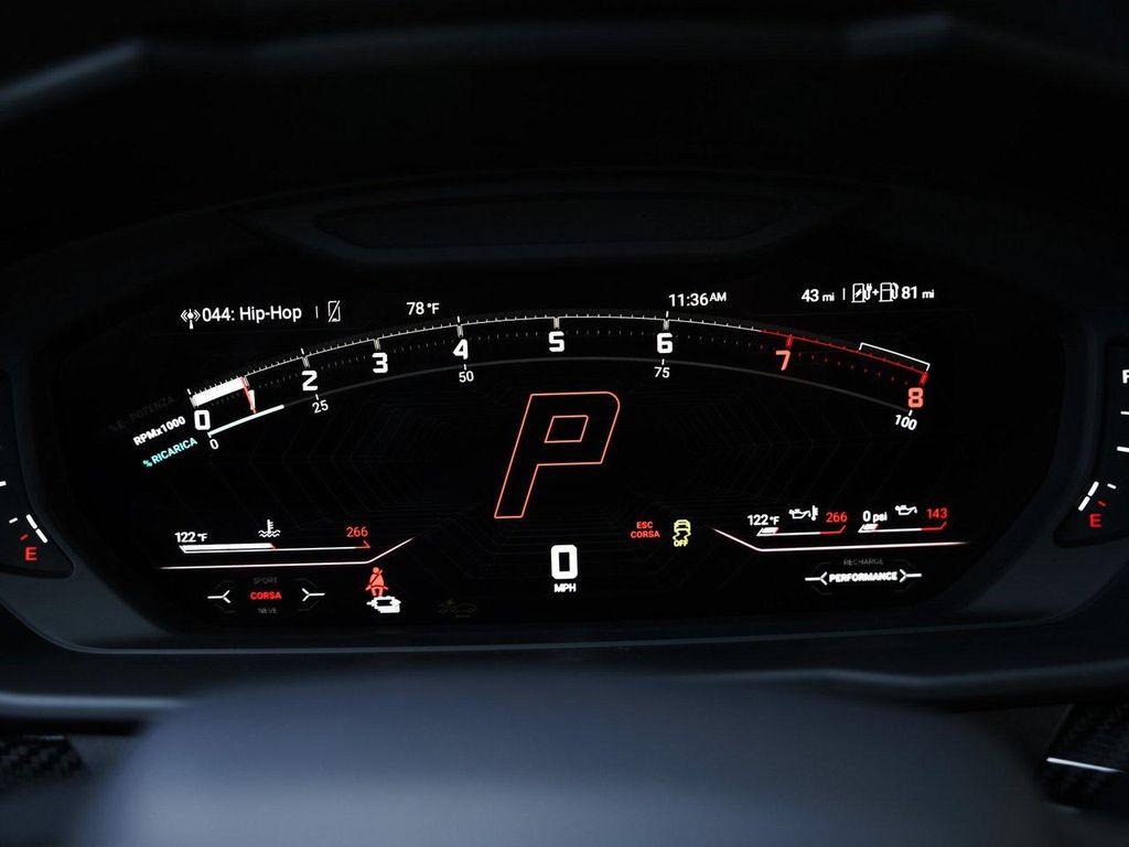 new 2025 Lamborghini Urus car, priced at $358,227