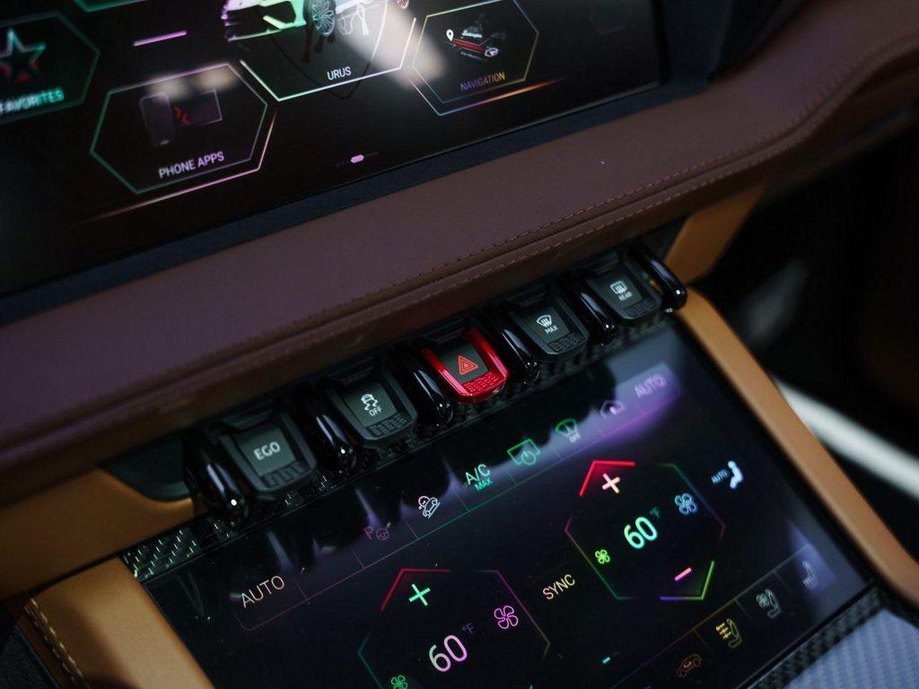 new 2025 Lamborghini Urus car, priced at $358,227