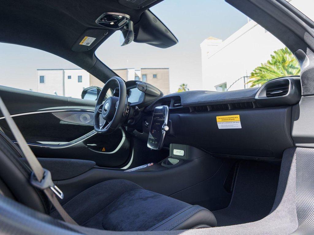 new 2025 McLaren Artura car, priced at $310,968