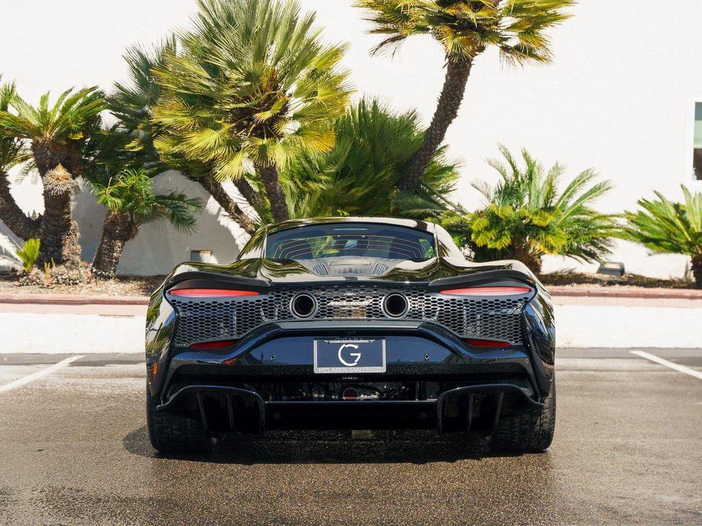 new 2025 McLaren Artura car, priced at $310,968