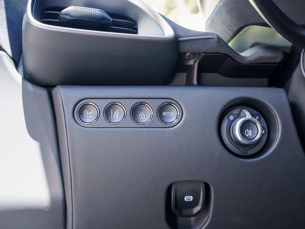 new 2025 McLaren Artura car, priced at $310,968