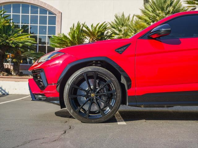 used 2024 Lamborghini Urus car, priced at $267,995