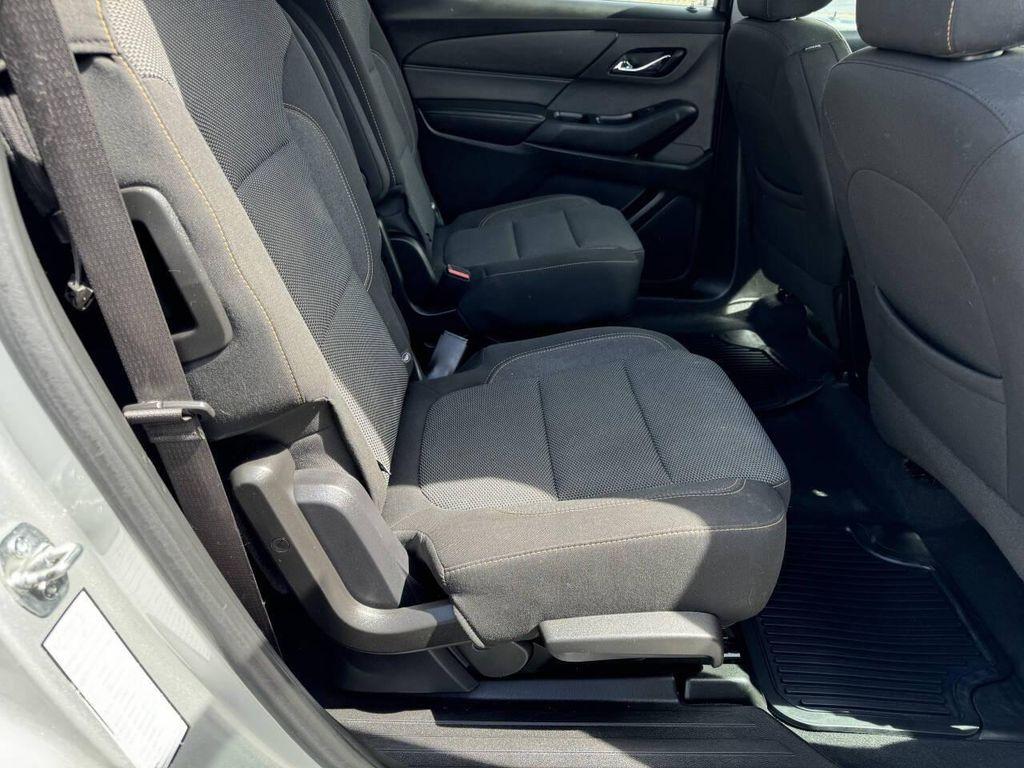 used 2021 Chevrolet Traverse car, priced at $21,995