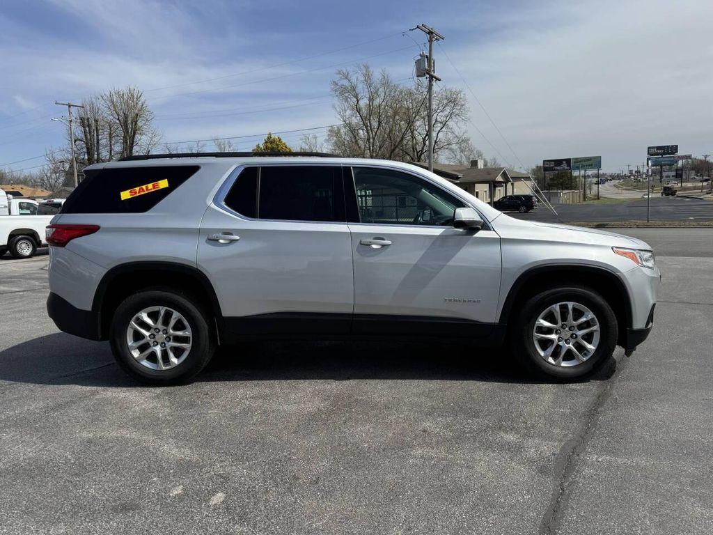 used 2021 Chevrolet Traverse car, priced at $21,995