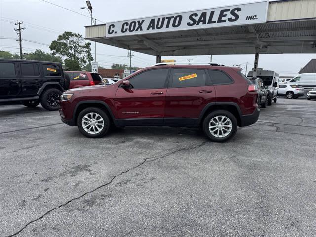 used 2020 Jeep Cherokee car, priced at $12,995