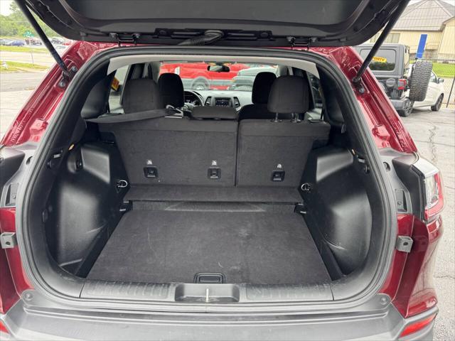 used 2020 Jeep Cherokee car, priced at $12,995