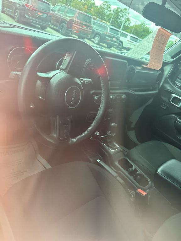 used 2021 Jeep Wrangler Unlimited car, priced at $30,255