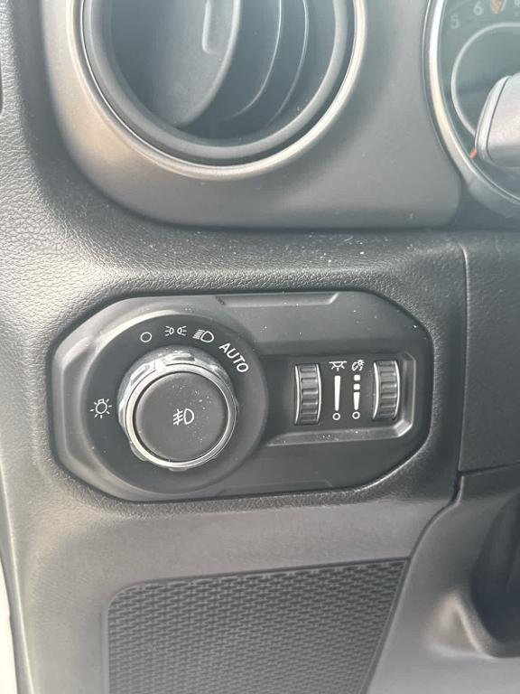 used 2021 Jeep Wrangler Unlimited car, priced at $30,255