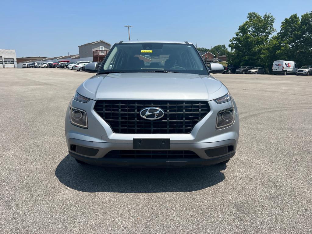 used 2021 Hyundai Venue car, priced at $14,998