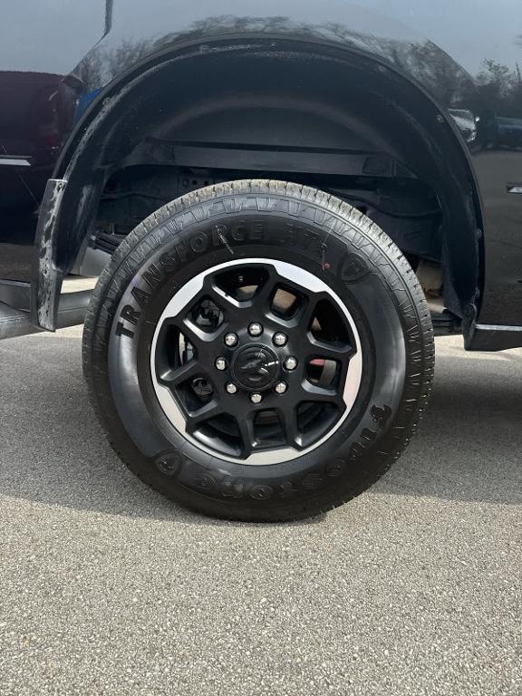 new 2025 Ram 3500 car, priced at $74,887