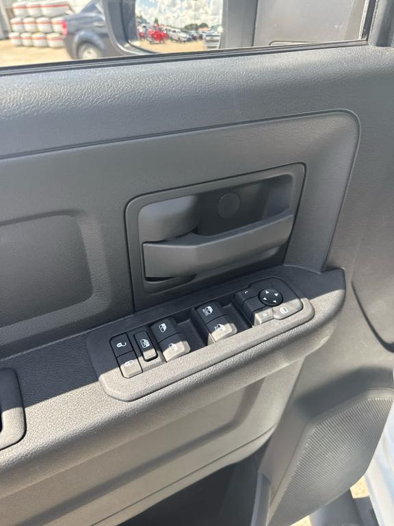 new 2025 Ram 2500 car, priced at $63,998