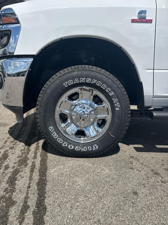 new 2025 Ram 2500 car, priced at $63,998