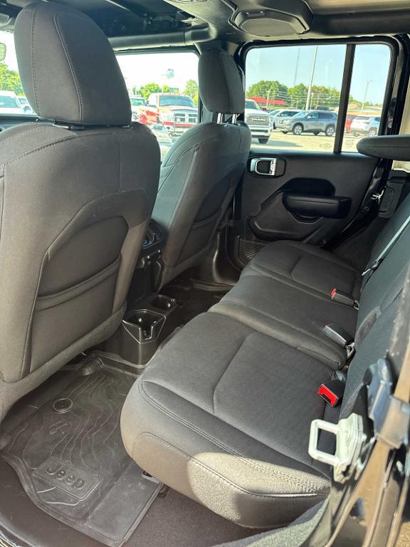 used 2022 Jeep Wrangler Unlimited car, priced at $39,577