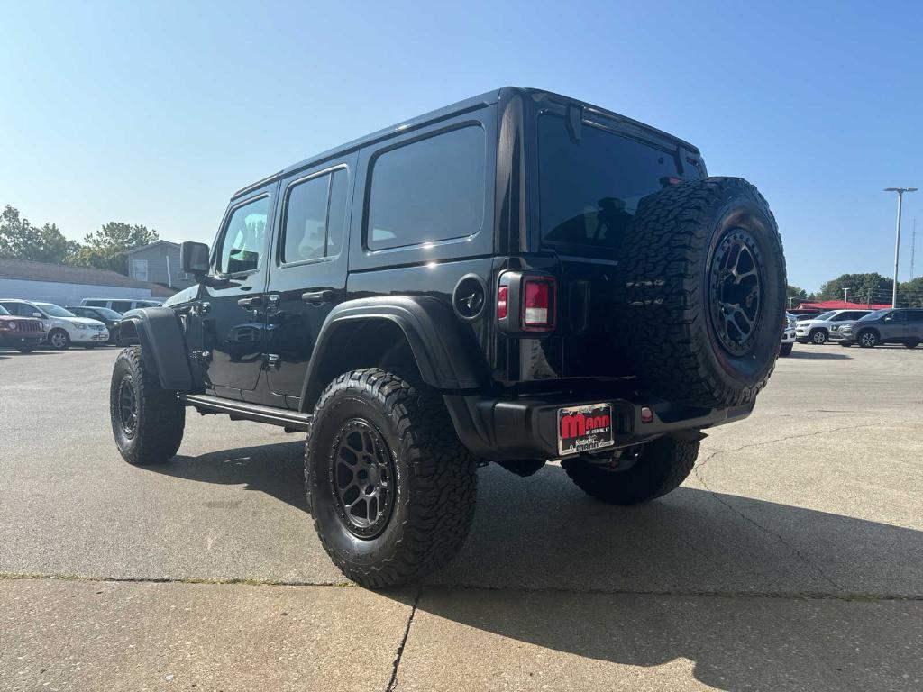 used 2022 Jeep Wrangler Unlimited car, priced at $39,577